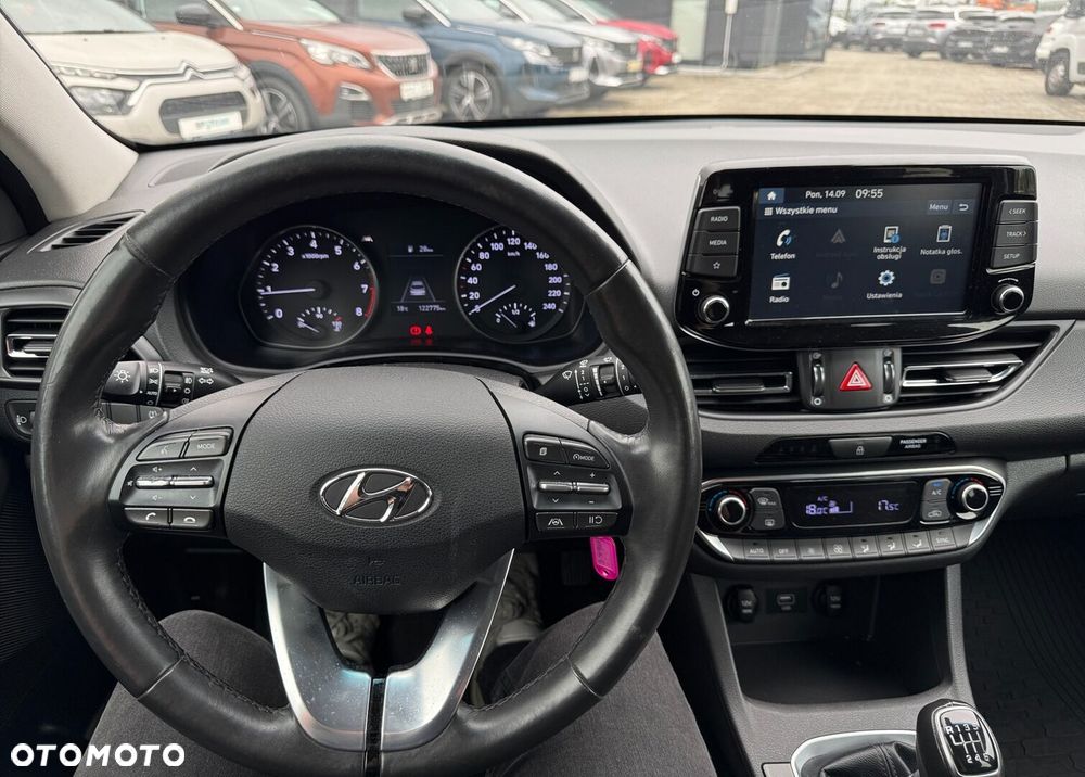 Hyundai i30 1.5 DPI Smart - 14