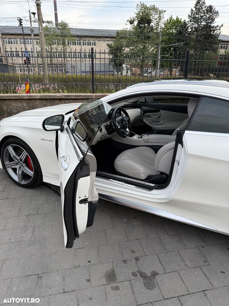 Mercedes-Benz S 63 AMG 4MATIC Coupe Aut - 2