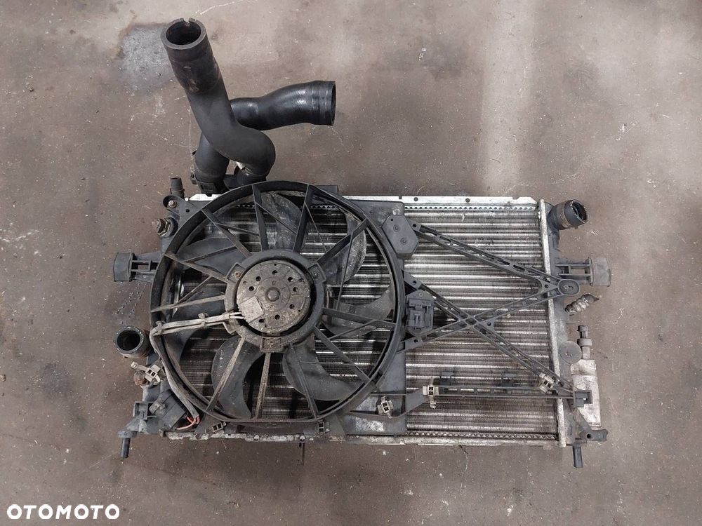 CHŁODNICE KOMPLET + WENTYLATORY OPEL ZAFIRA A 2.2 DTI - 1