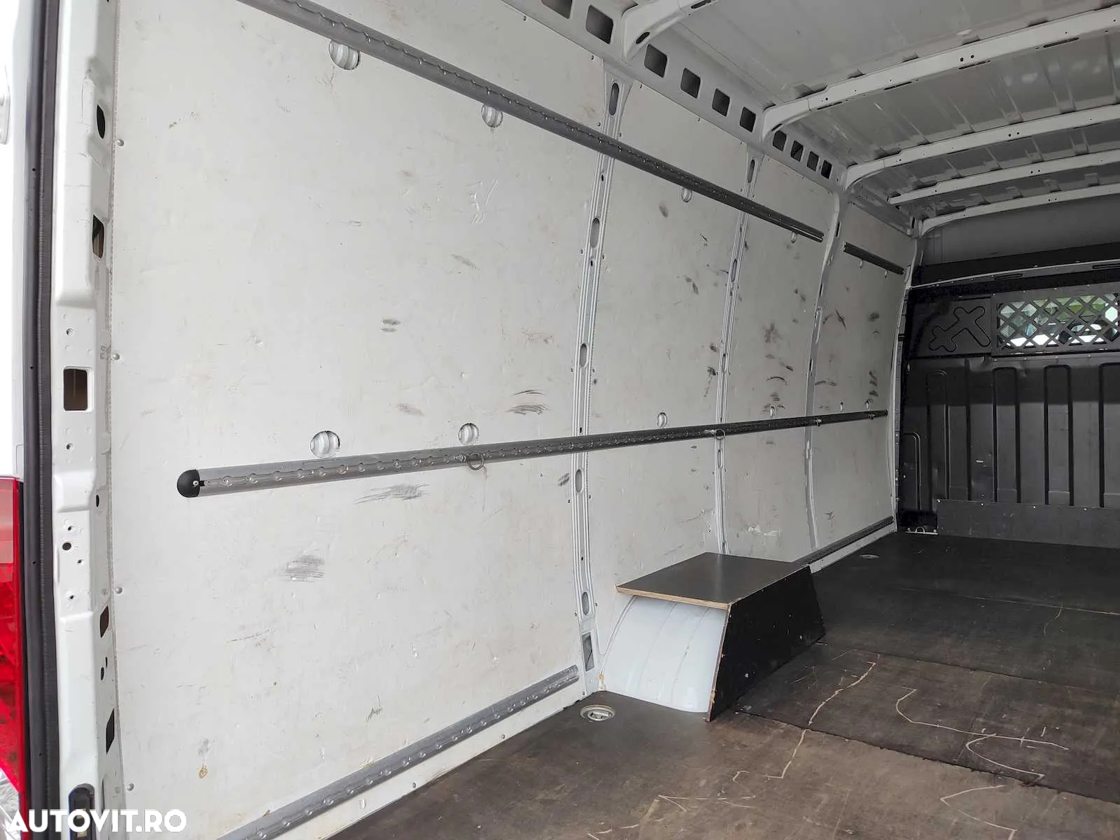 Iveco Daily 35C16 Extralung 2020. roti duble, Masa max. 3500 kg. - 25