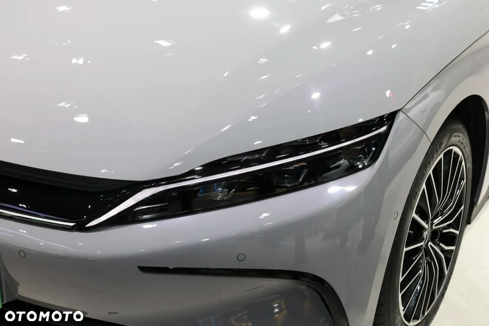 BYD Han Executive - 12