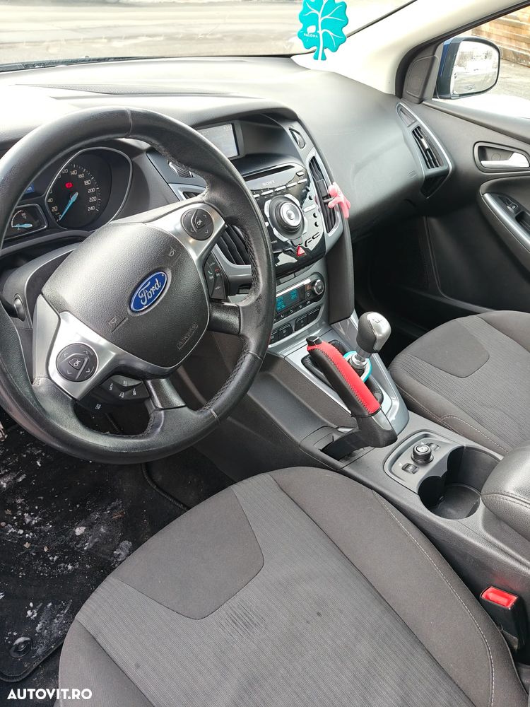 Ford Focus 1.6 TDCi DPF Start-Stopp-System Titanium - 38