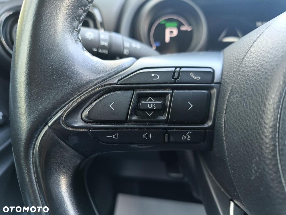 Toyota Yaris Cross Hybrid 1.5 Comfort - 20