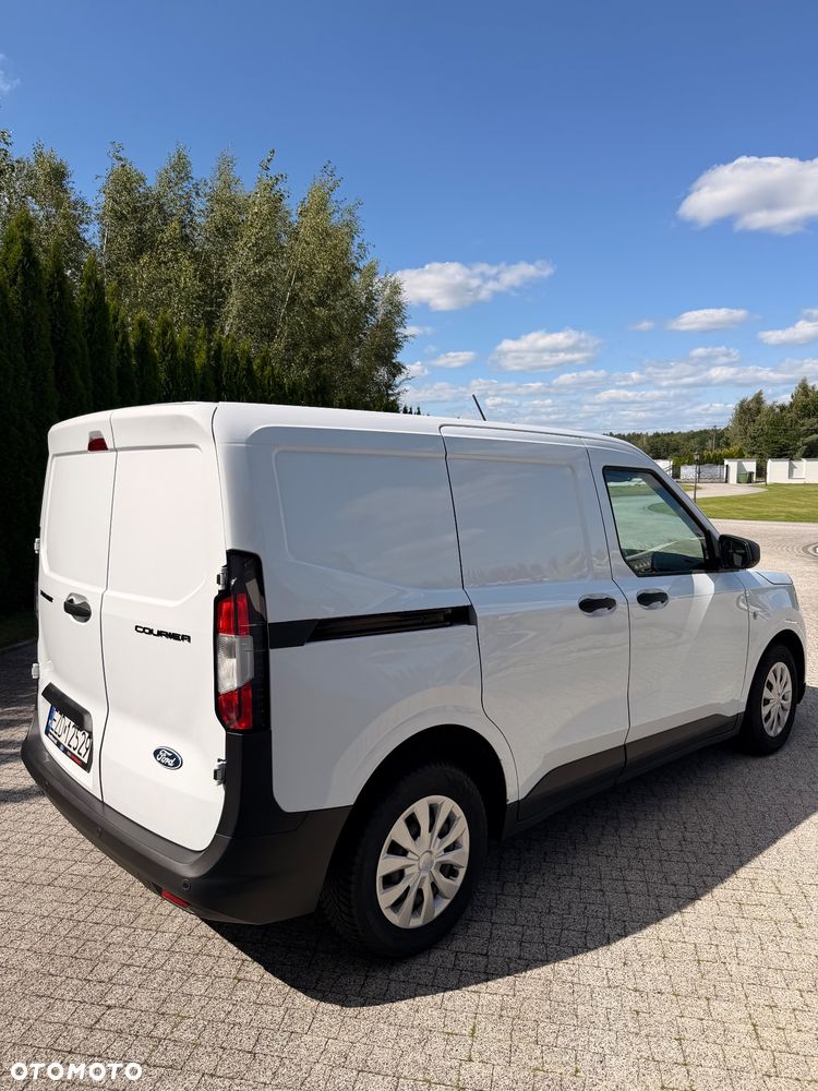 Ford Transit Courier Trend - 10