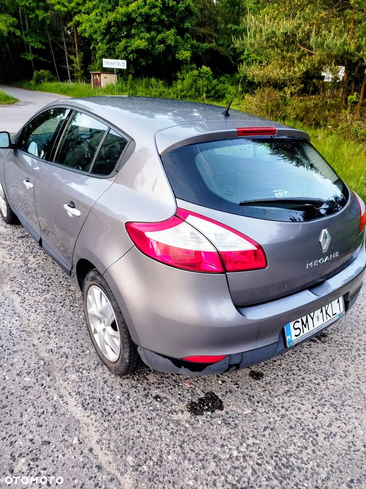 Renault Megane 1.6 16V Color Edition - 4