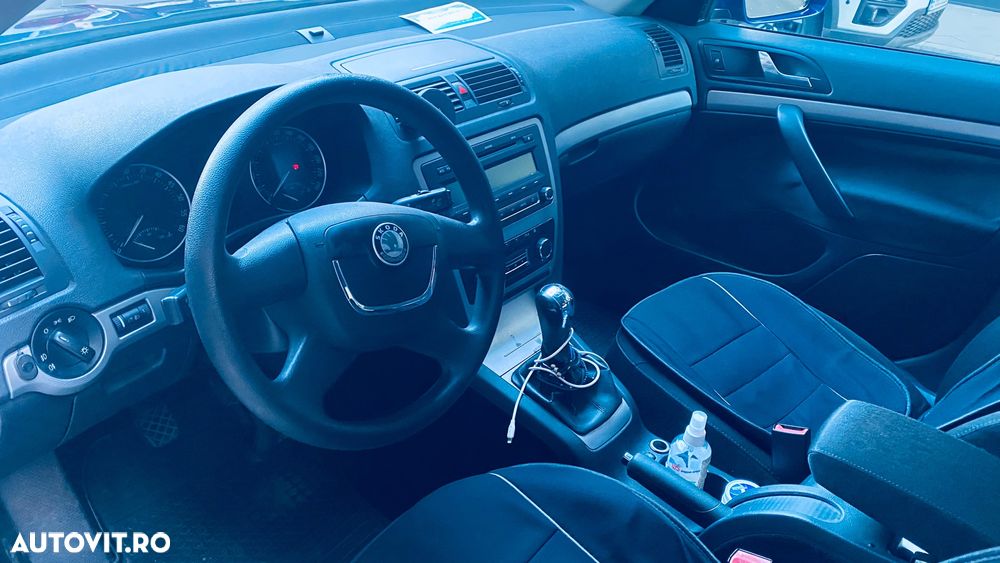 Skoda Octavia 2.0 TDI Elegance - 5