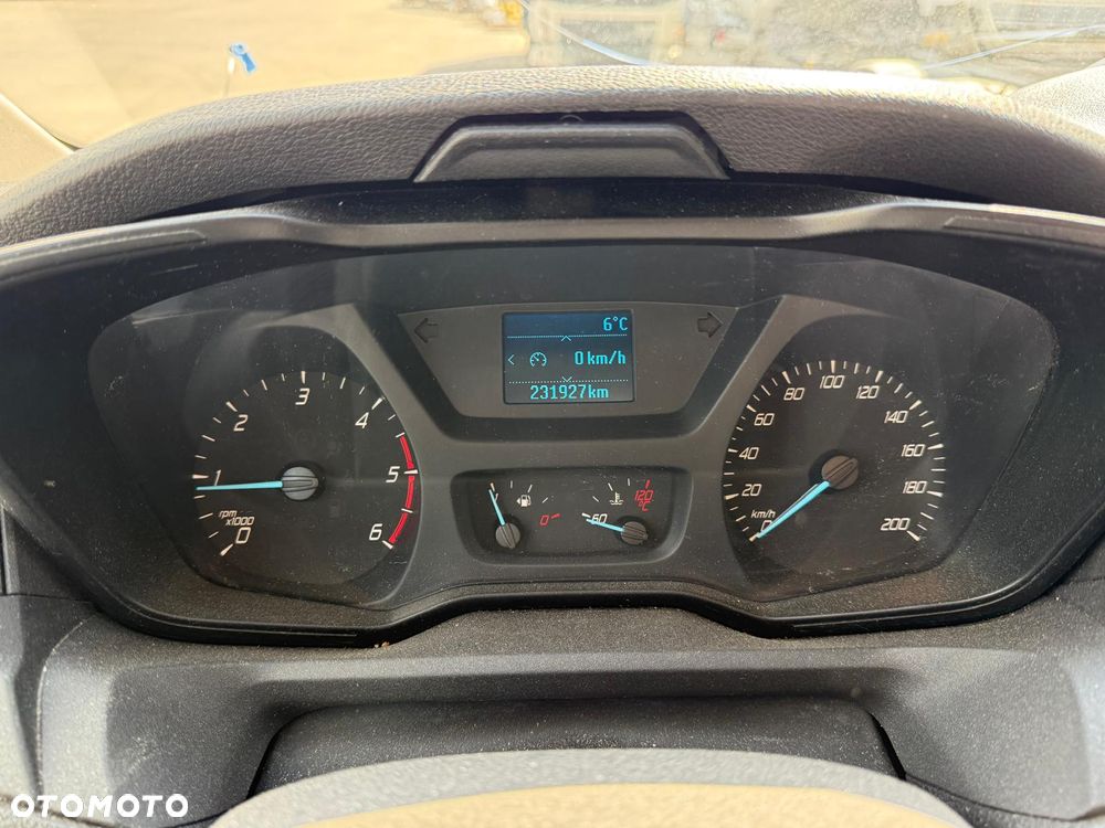 Ford Transit - 7
