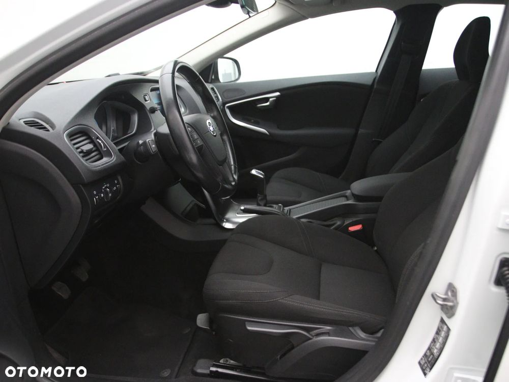Volvo V40 - 4