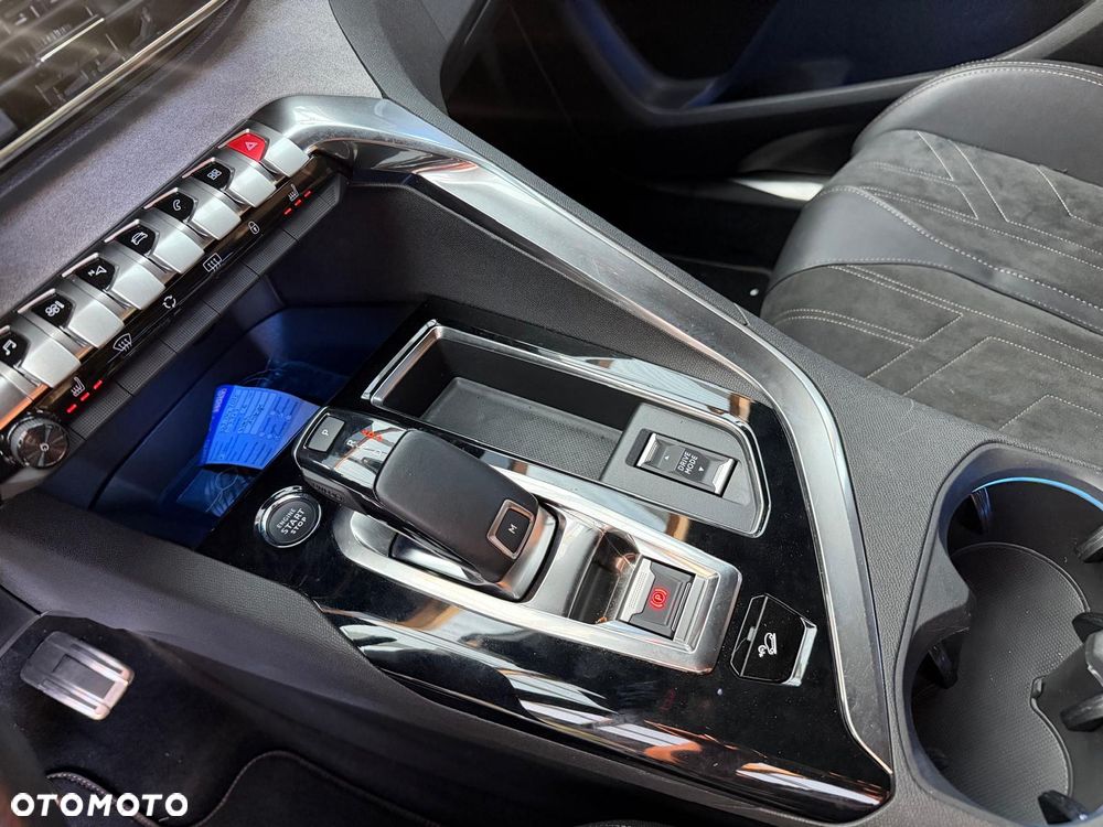 Peugeot 5008 2.0 BlueHDI GT S&S EAT8 - 21
