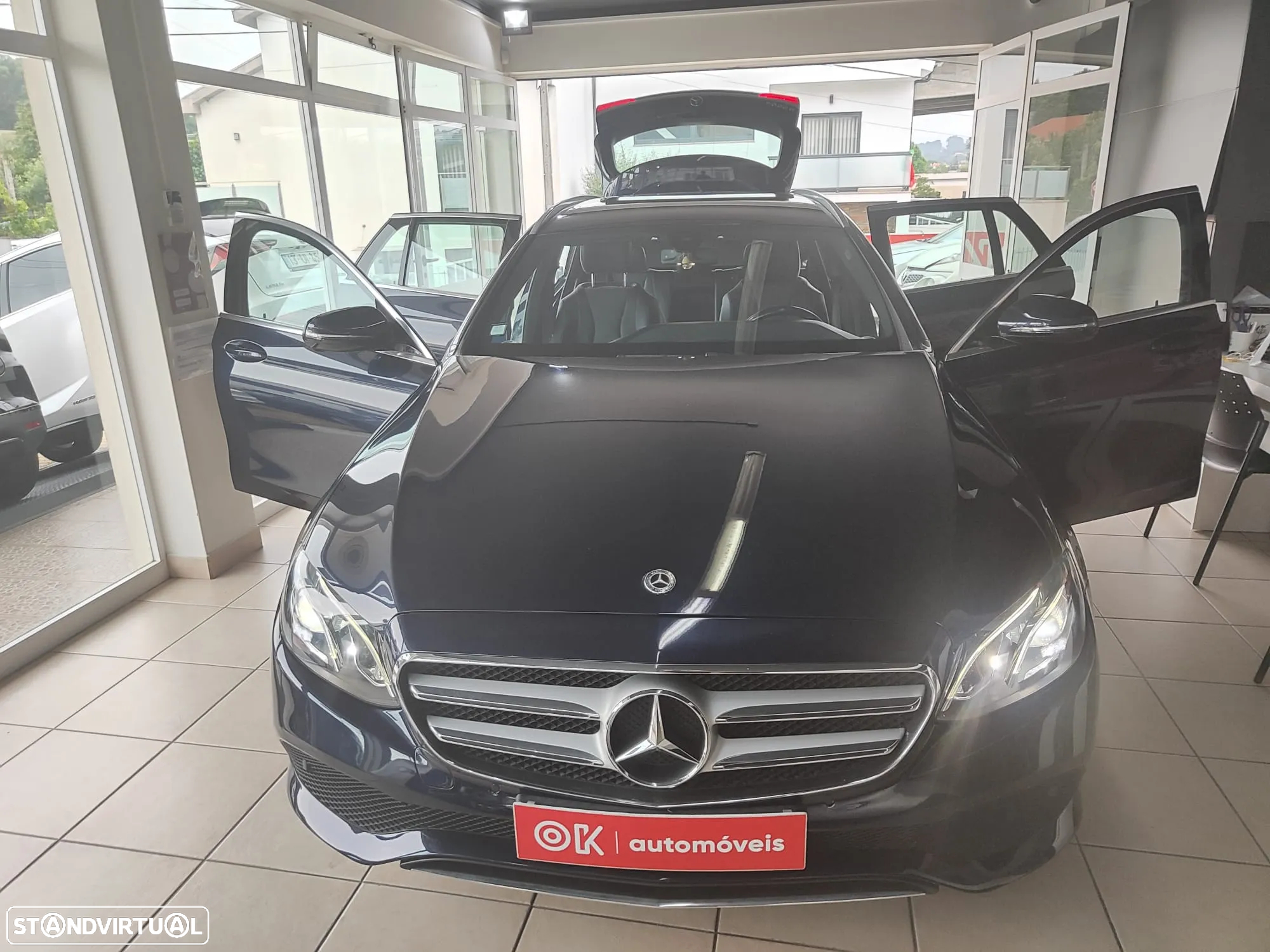 Mercedes-Benz E 220 d AMG Line - 18