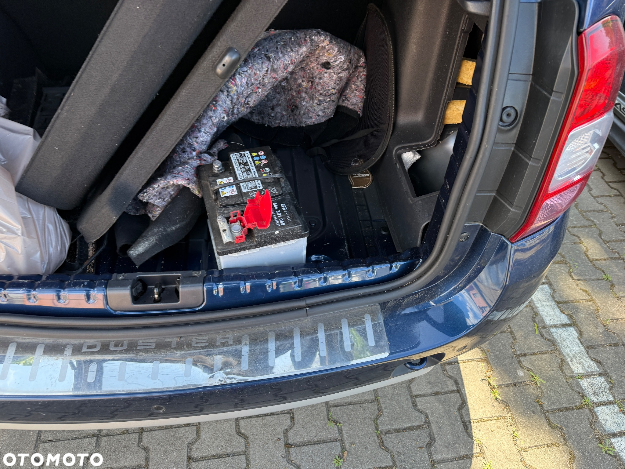 Dacia Duster 1.6 SCe Laureate S&S - 21