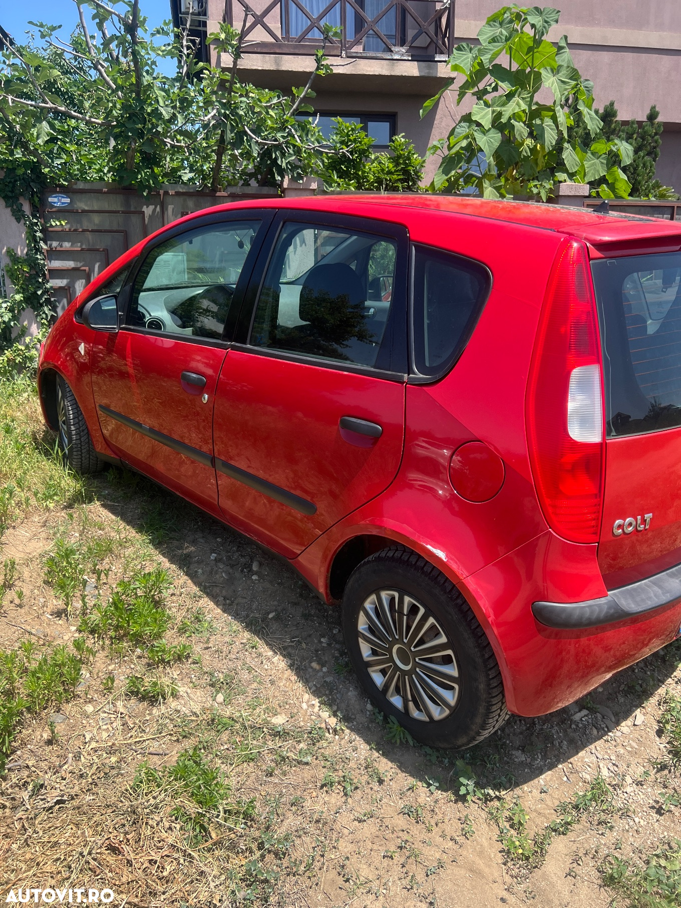 Mitsubishi Colt - 5