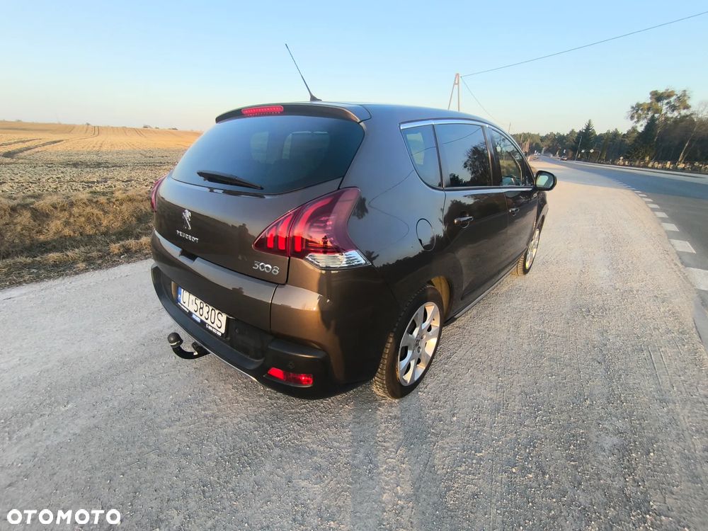 Peugeot 3008 HDi FAP 150 Premium - 5
