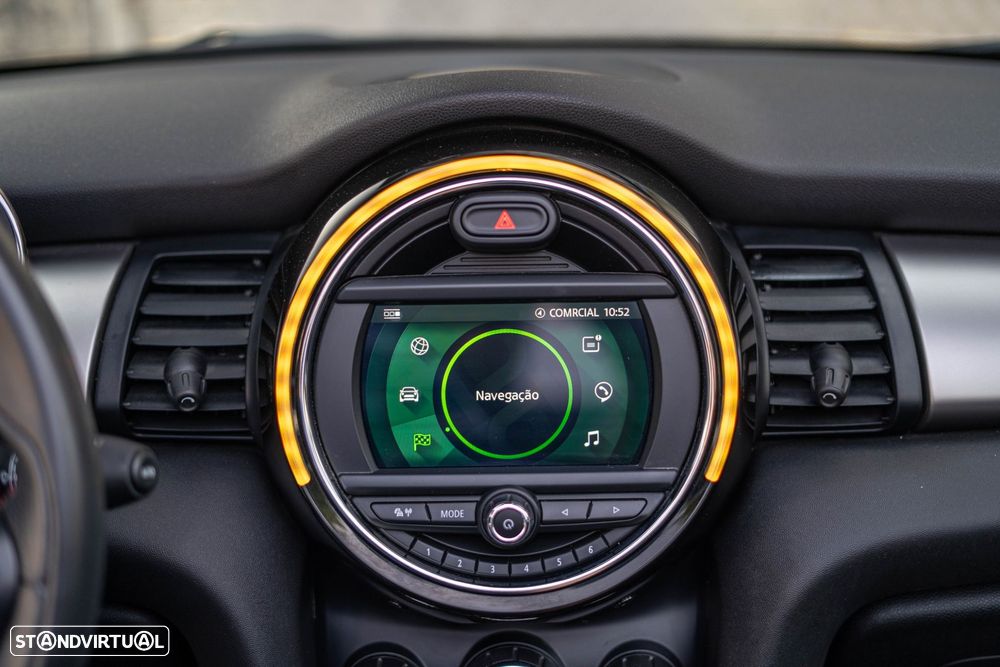 MINI Cabrio Cooper Premium Extra JCW Auto - 20