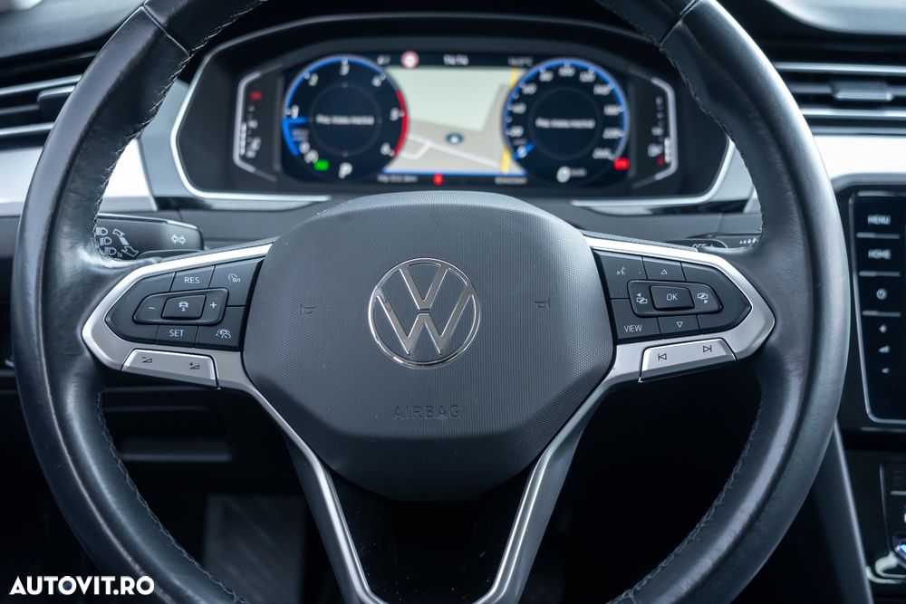 Volkswagen Passat Variant 2.0 TDI DSG (BlueMotion Technology) Comfortline - 12