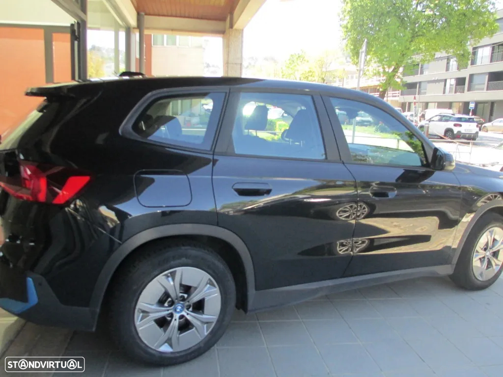 BMW iX1 xDrive30 - 3