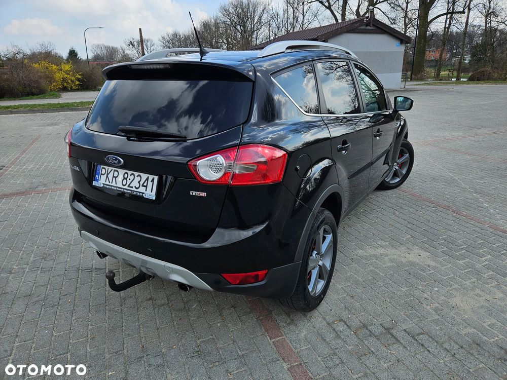 Ford Kuga 2.0 TDCi 2x4 Titanium - 22