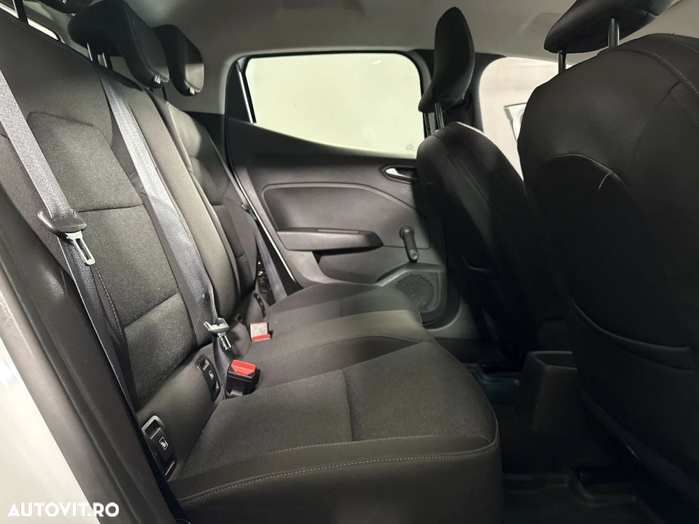 Renault Clio - 13