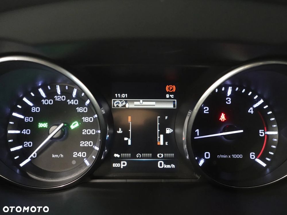 Land Rover Discovery Sport - 38
