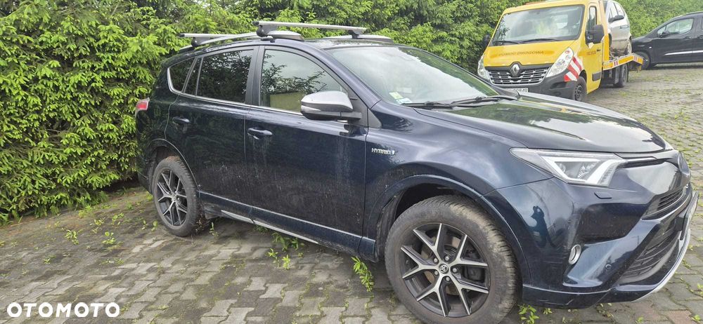 Toyota RAV4 - 2