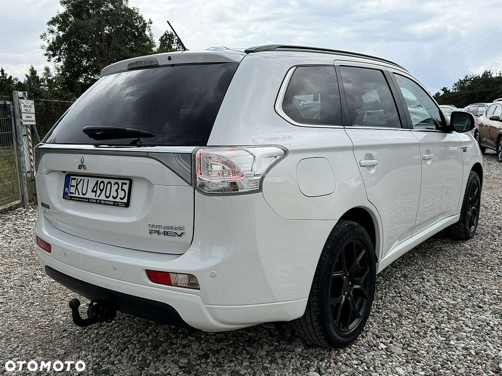 Mitsubishi Outlander - 5
