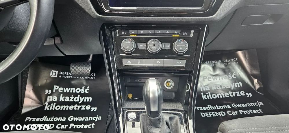 Volkswagen Touran 1.5 TSI EVO Highline DSG - 26