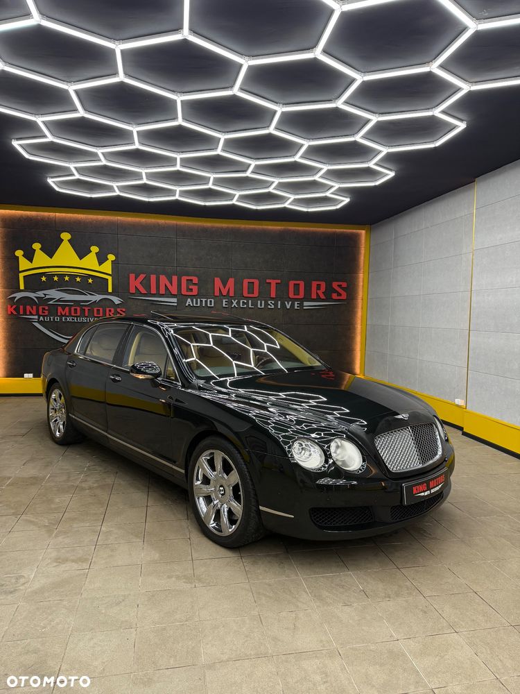 Bentley Flying Spur - 1