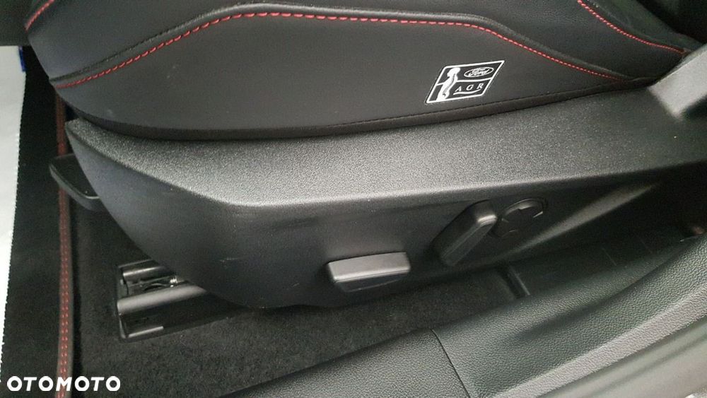 Ford Focus - 26