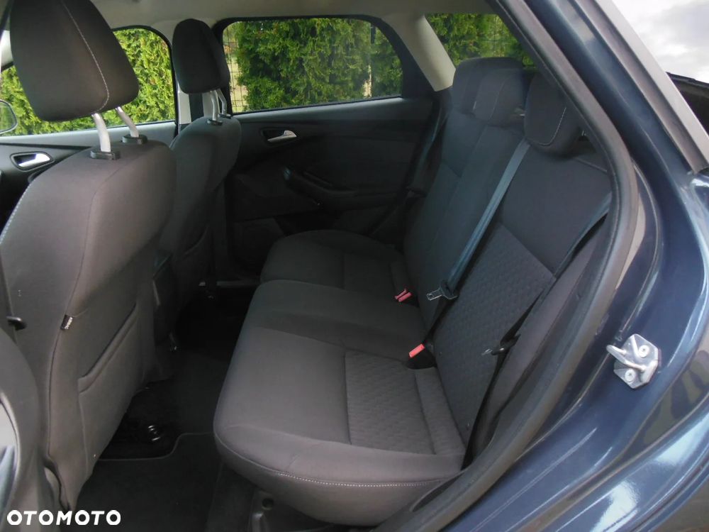Ford Focus - 11