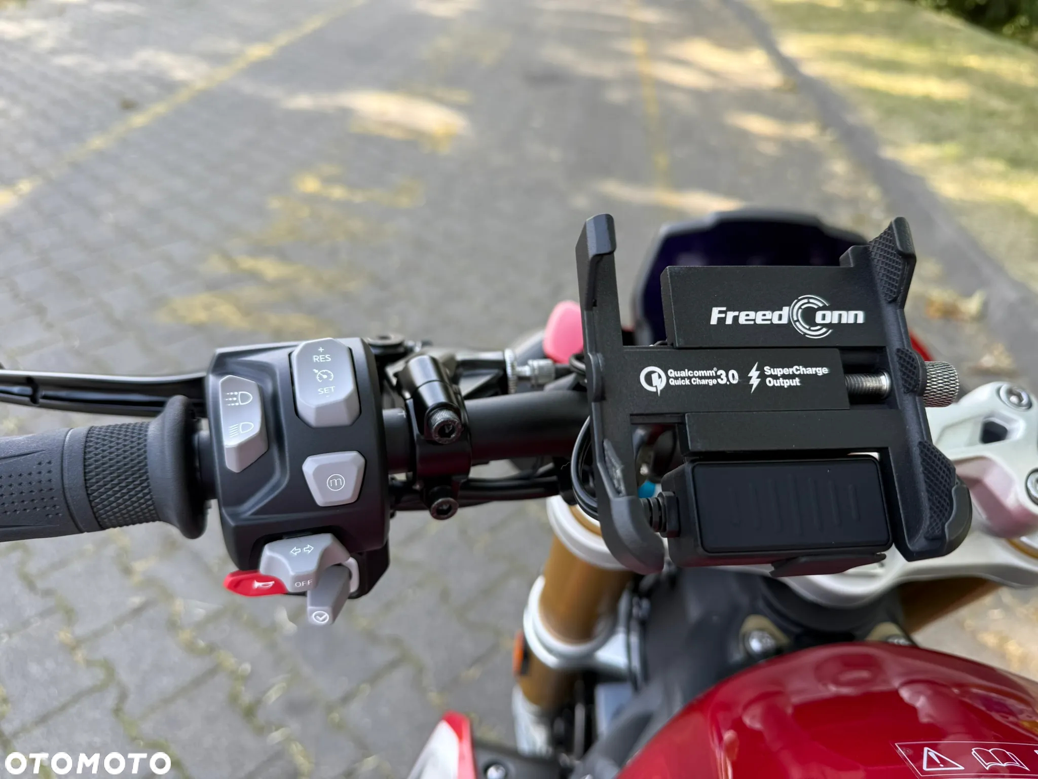 Triumph Speed Triple - 7