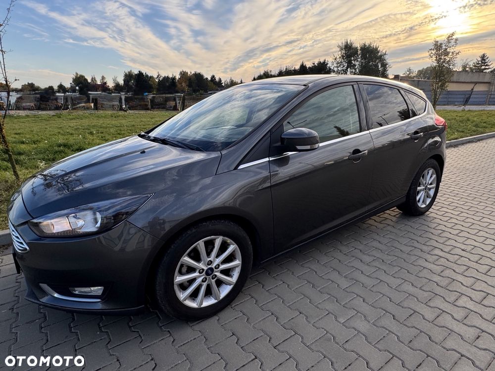 Ford Focus - 1