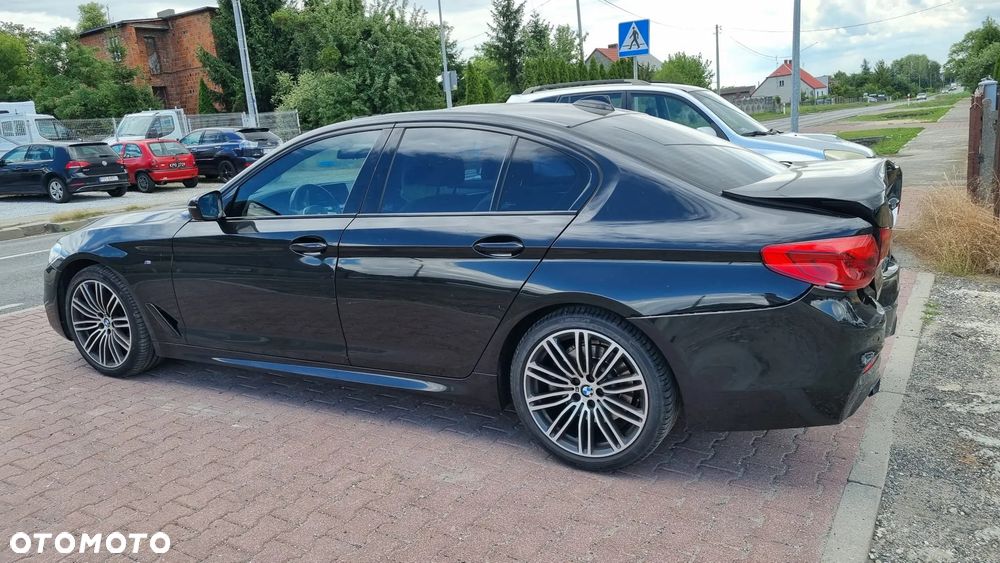 BMW Seria 5 520d xDrive M Sport Edition - 14