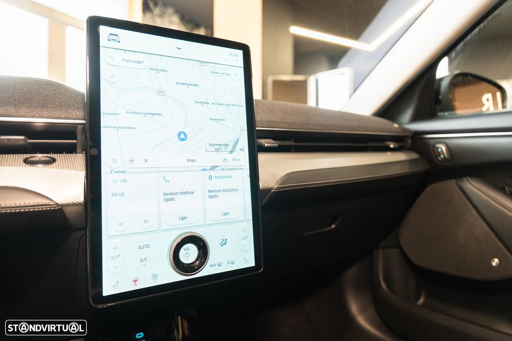 Ford Mustang Mach-E 98.7 kWh Premium - 16