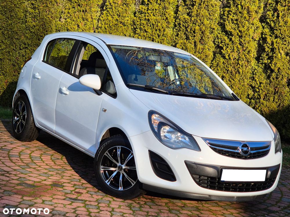 Opel Corsa 1.2 16V Edition / Active - 13