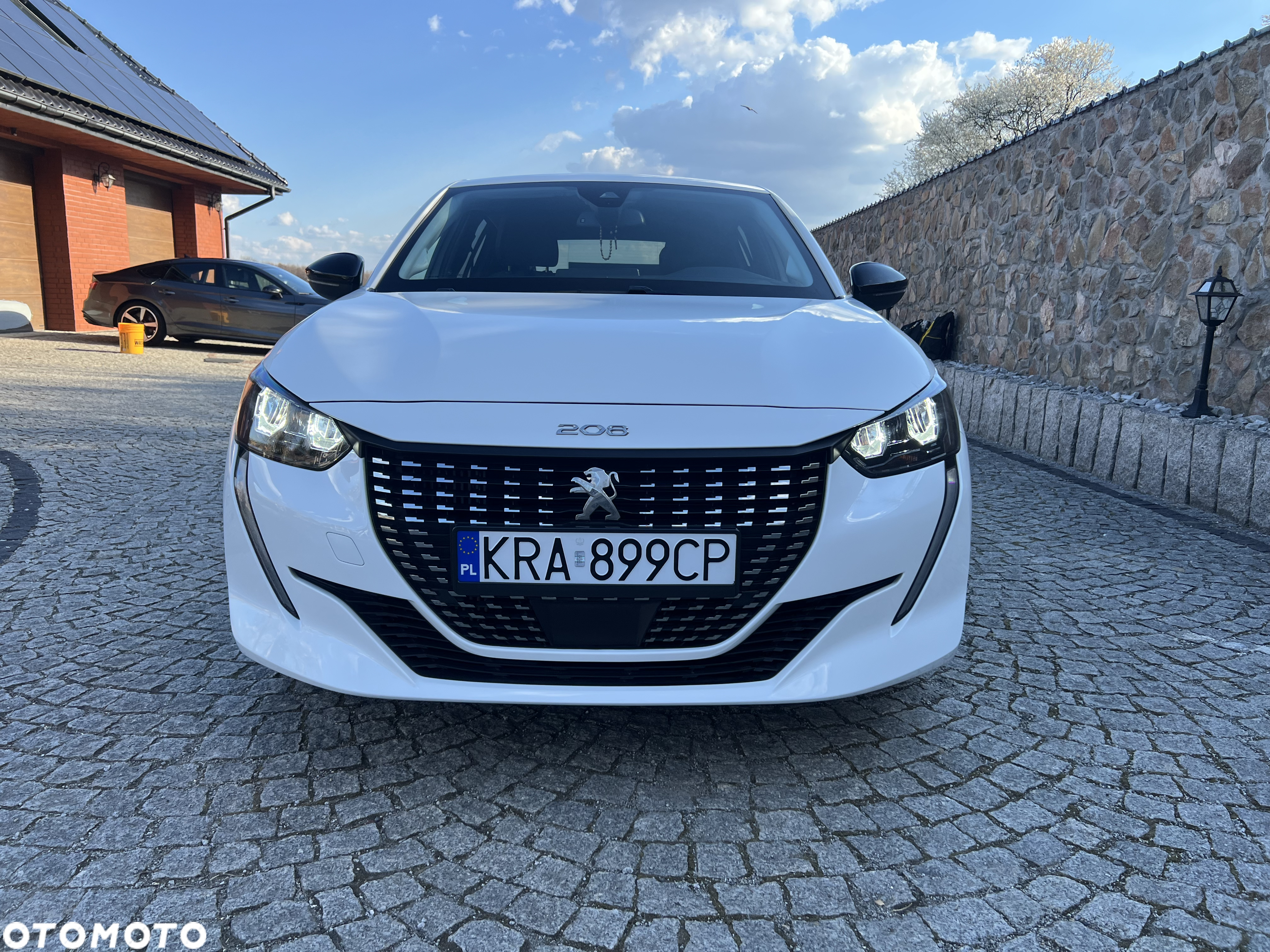 Peugeot 208 - 6