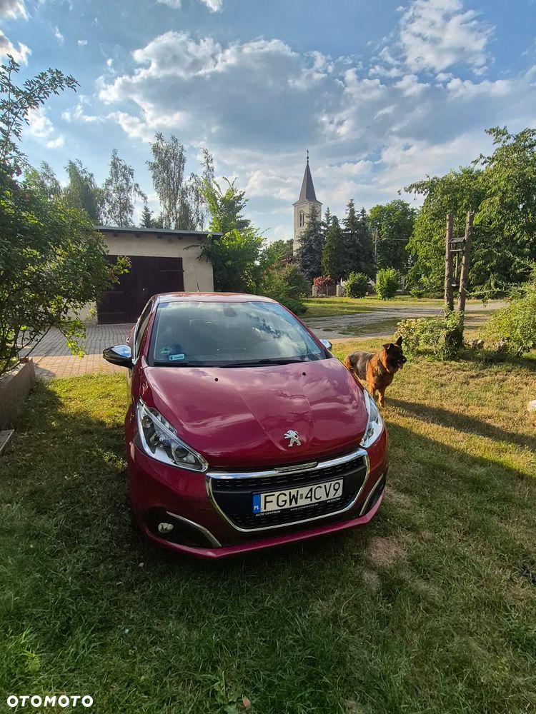 Peugeot 208 1.2 PureTech Allure S&S - 5