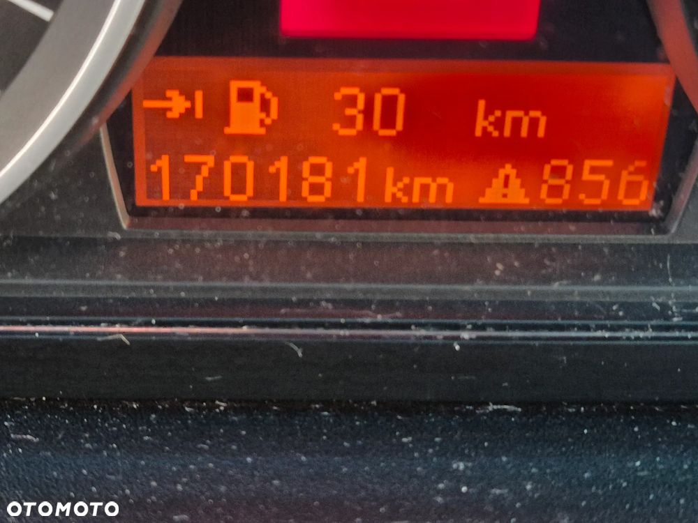 BMW Seria 1 116d - 8