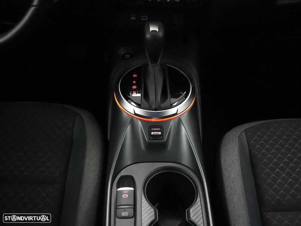 Nissan Juke 1.0 DIG-T N-Connecta DCT - 23