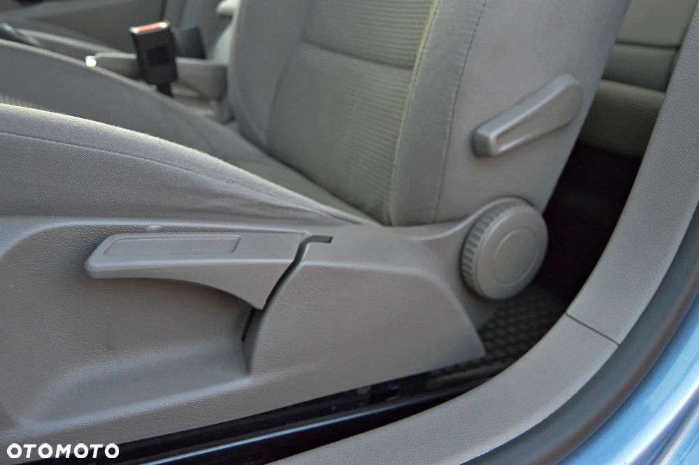 Volkswagen Golf 1.4 TSI Comfortline DSG - 17