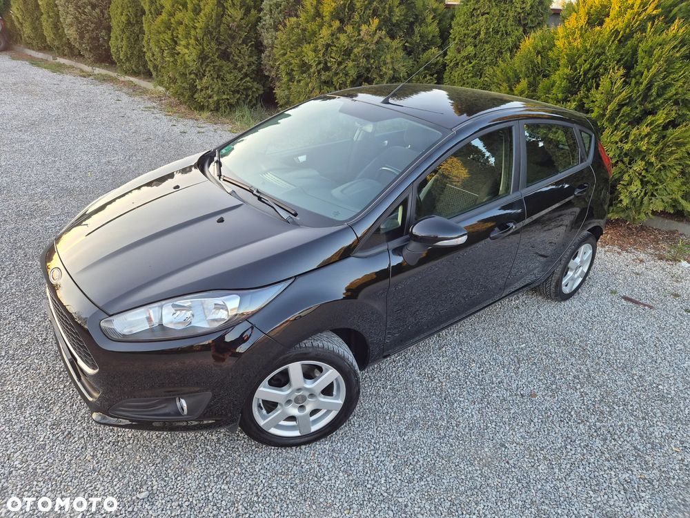 Ford Fiesta 1.25 Celebration - 14