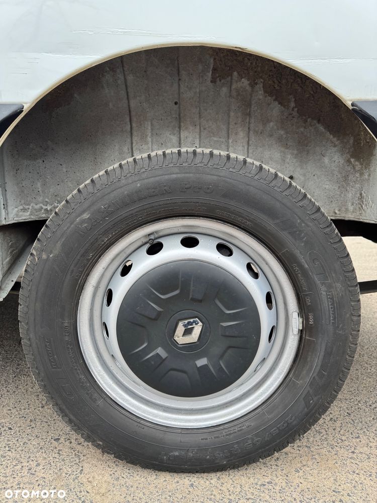 Renault Master - 11