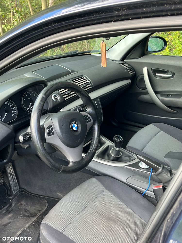 BMW Seria 1 118i - 10