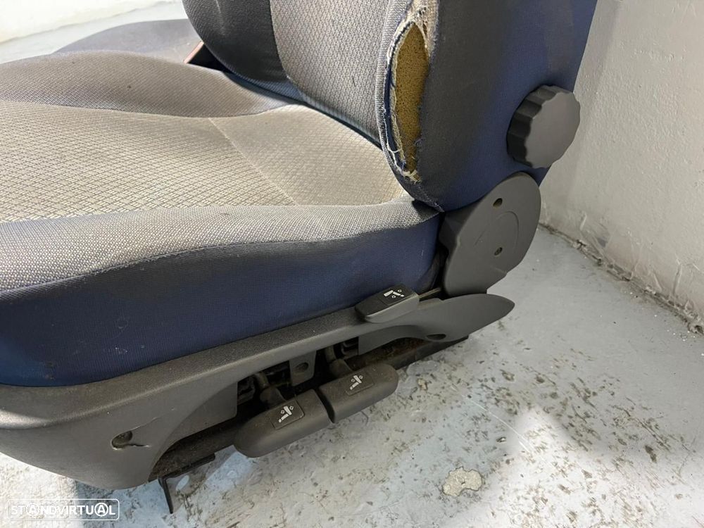 Conjunto de Bancos FIAT DOBLO Cargo (223_) - 7