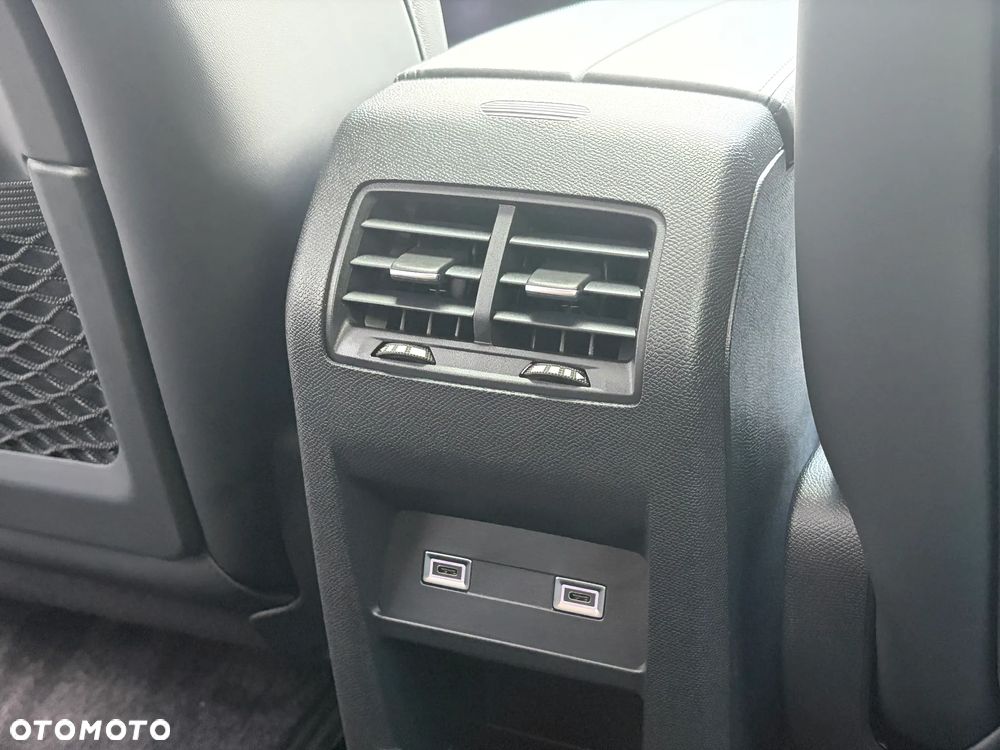 Citroën C5X 1.6 PHEV 180 Max EAT8 - 9