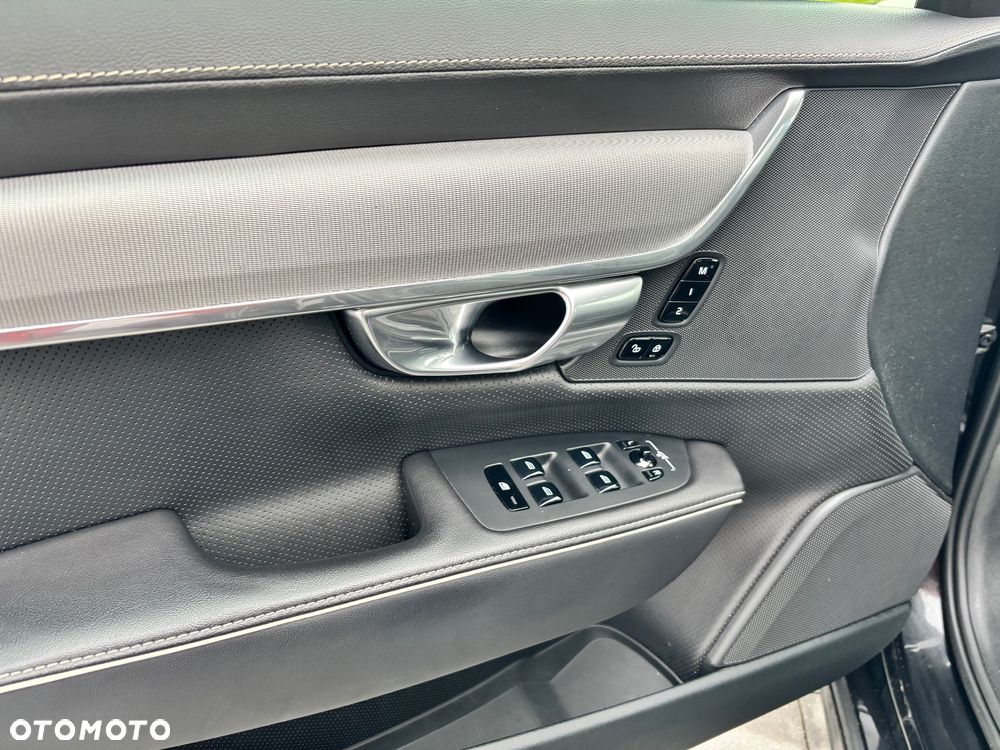 Volvo S90 D3 R-Design - 17