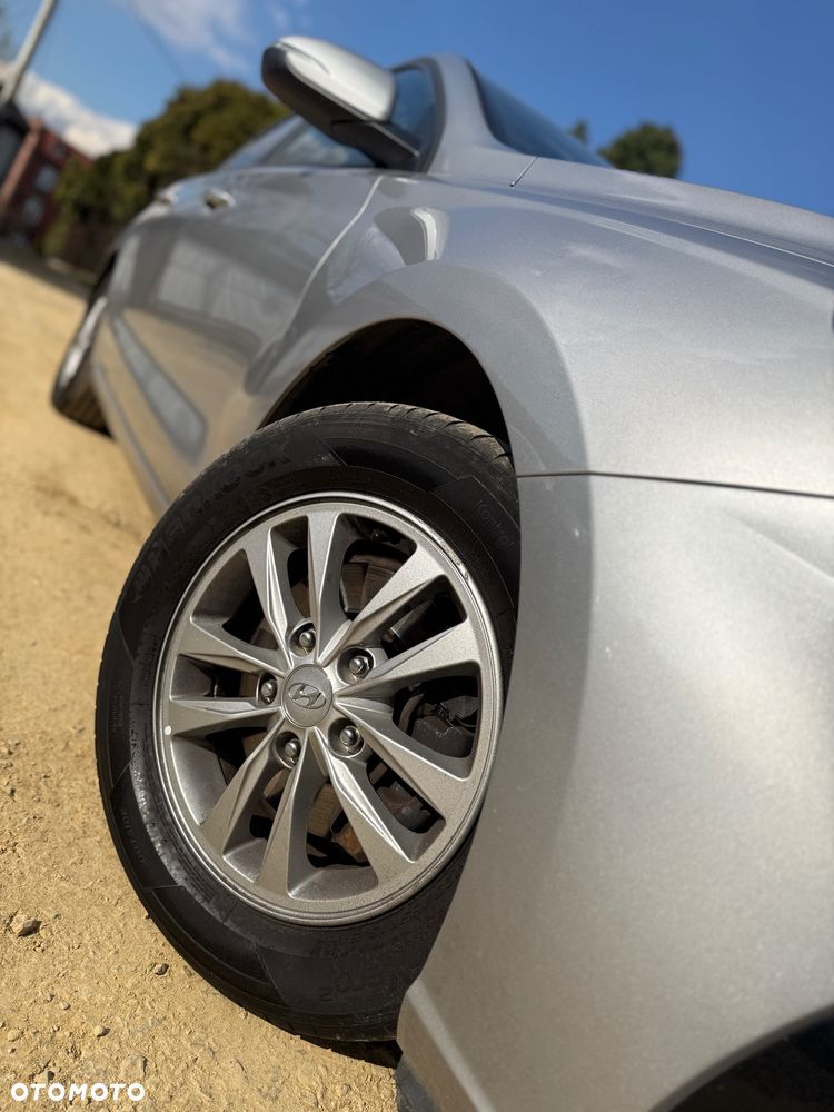 Hyundai i30 1.0 T-GDI Modern - 17