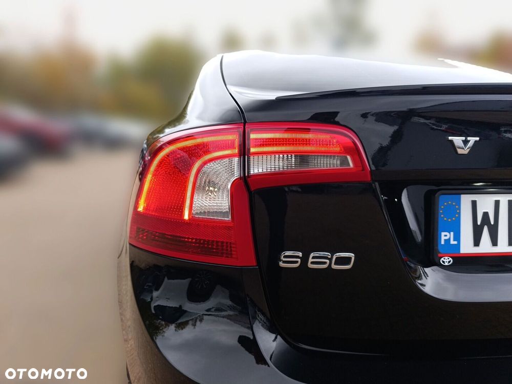 Volvo S60 T6 AWD Summum - 32