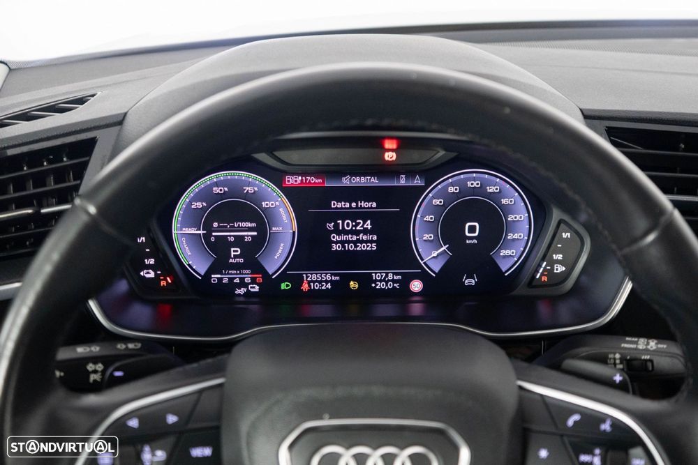 Audi Q3 45 TFSIe S tronic - 28