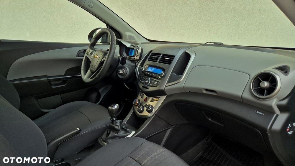 Chevrolet Aveo 1.4 16V Plus - 6