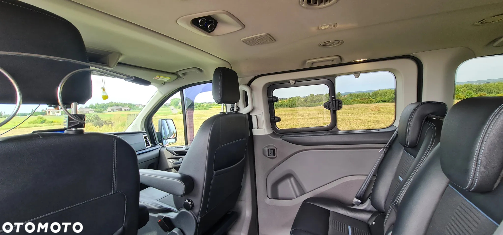 Ford Tourneo Custom 320 L2H1 VA Autm Active - 19